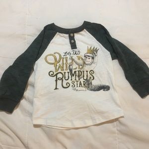 Wild things tee